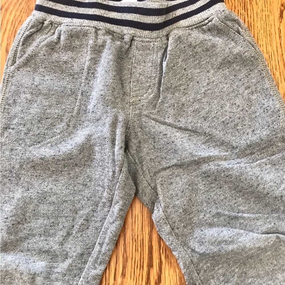 Gymboree Outfit - Picture 9 of 9